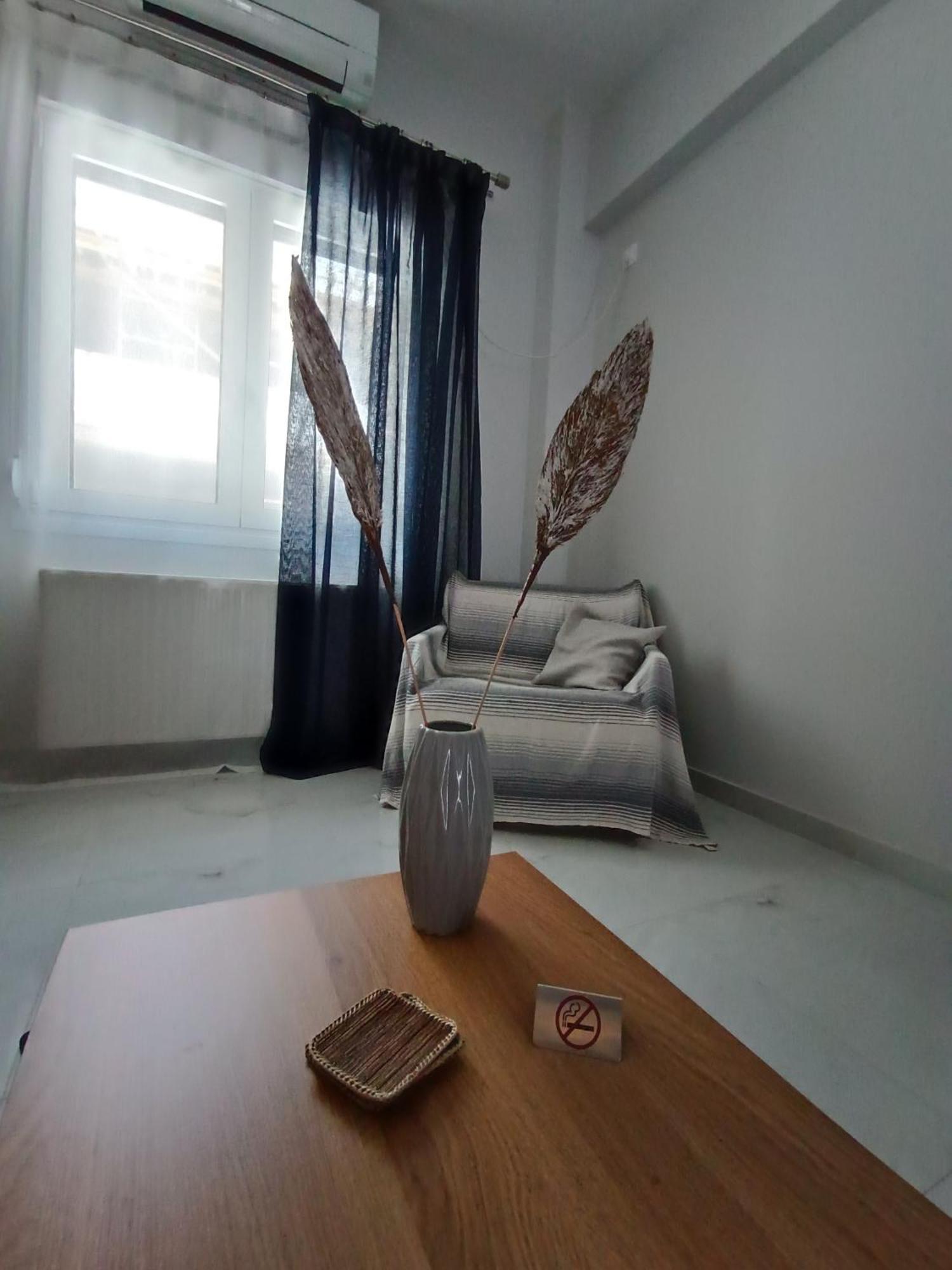 Luxury & Spacious Apartment In Athens Luaran gambar