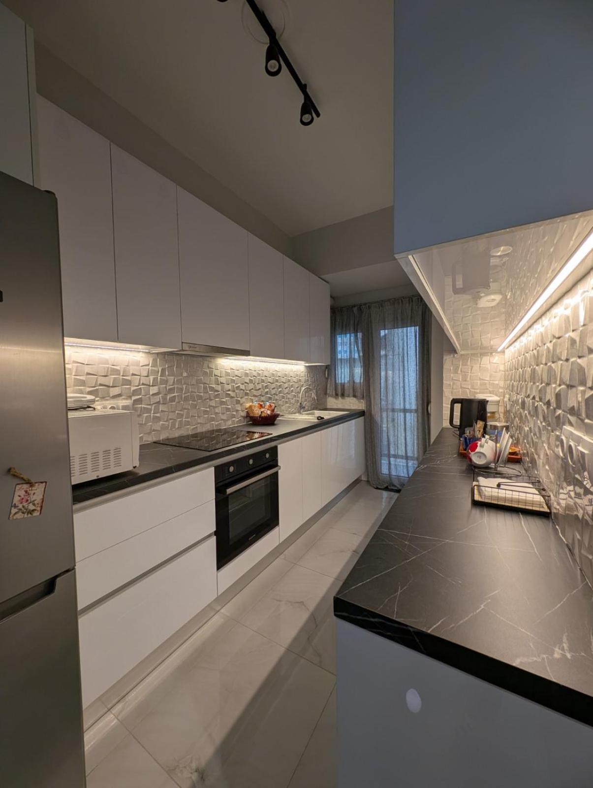 Luxury & Spacious Apartment In Athens Luaran gambar